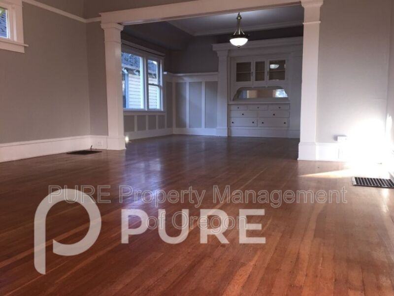 2629 Se 43rd Ave - Photo 2 of 19