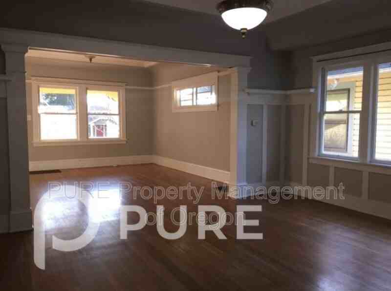 2629 Se 43rd Ave - Photo 3 of 19