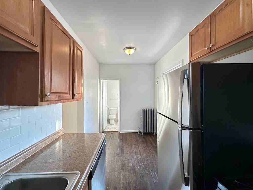 931 W Sunnyside Ave #SA9 - Photo 5 of 20