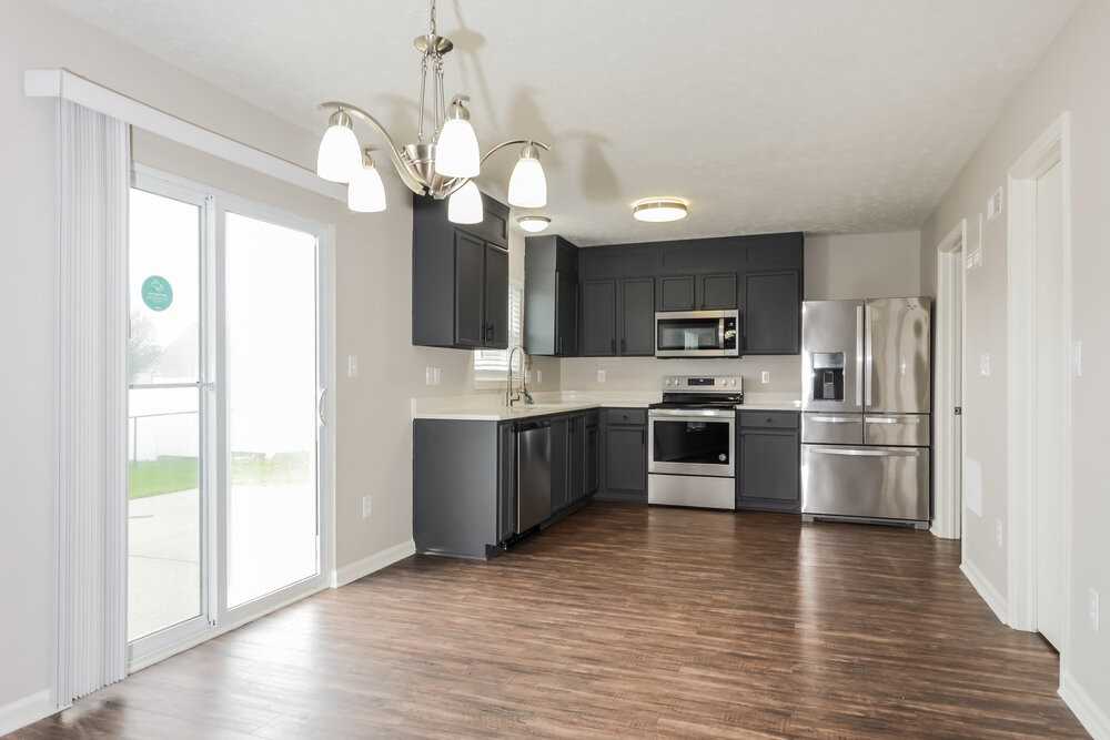 1267 Constitution Dr - Photo 7 of 17