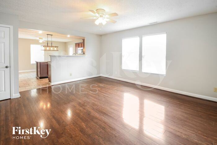 9185 W Paddleboat Ln - Photo 2 of 15