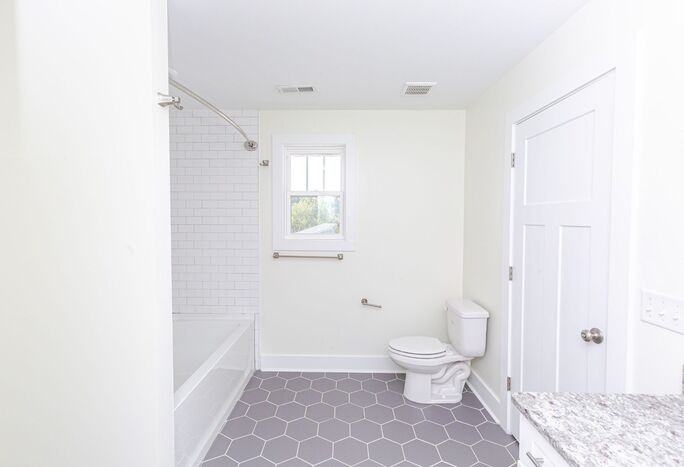 2309 Dalebrook Ct - Photo 3 of 11