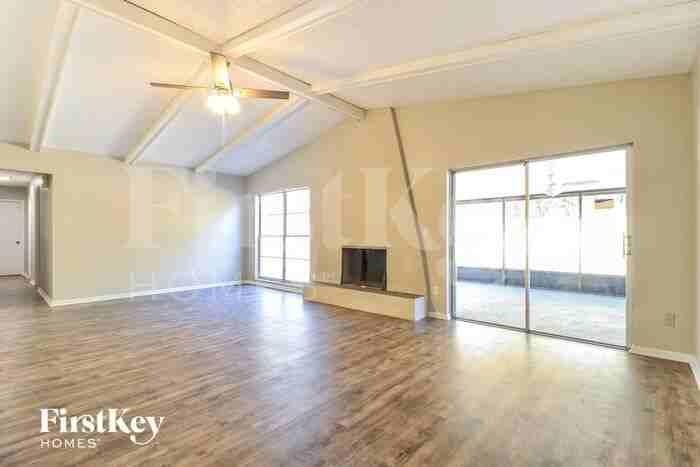 7525 Armand Cir - Photo 3 of 15