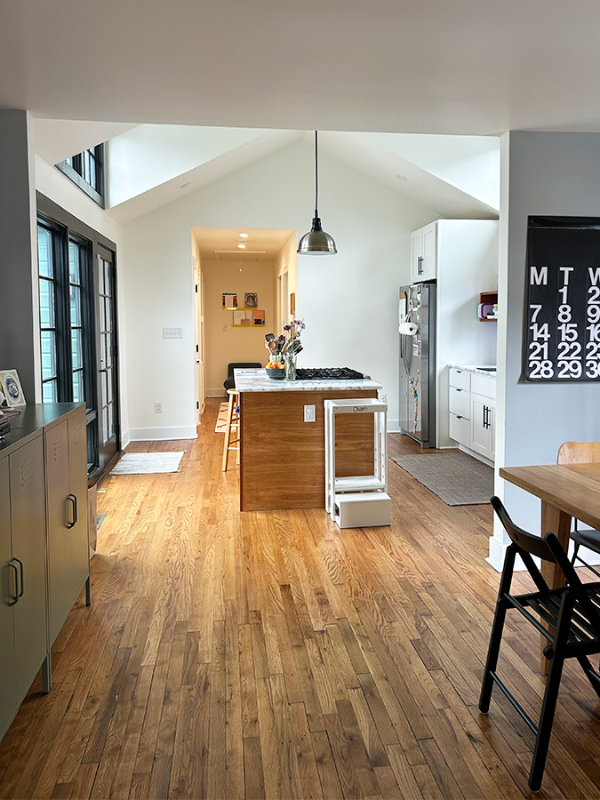 708 Gerard St - Photo 2 of 19