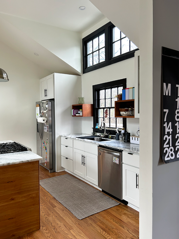 708 Gerard St - Photo 4 of 19