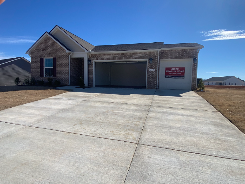 115 Jude Ln - Photo 2 of 14