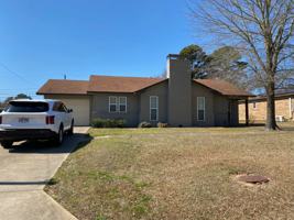 featured image of 4903 Sanderson Ln