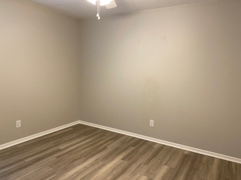 4903 Sanderson Ln - Photo 6 of 16