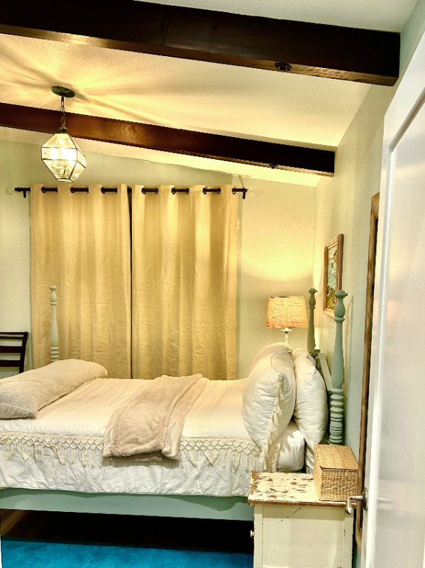 208 Mckinley St - Photo 3 of 20