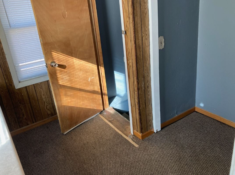 616 N Greenview Ave - Photo 7 of 11