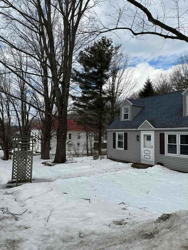 347 Maple St - Photo 2 of 37