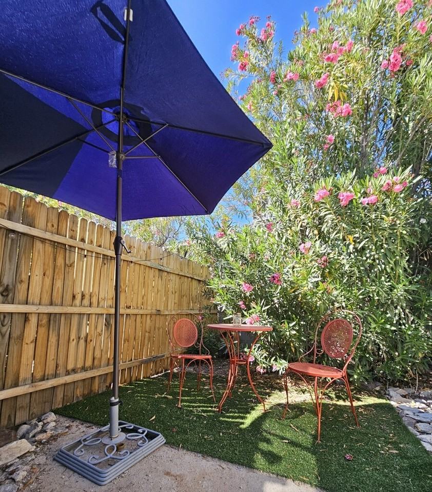 430 N Euclid Ave #430 - Photo 7 of 19