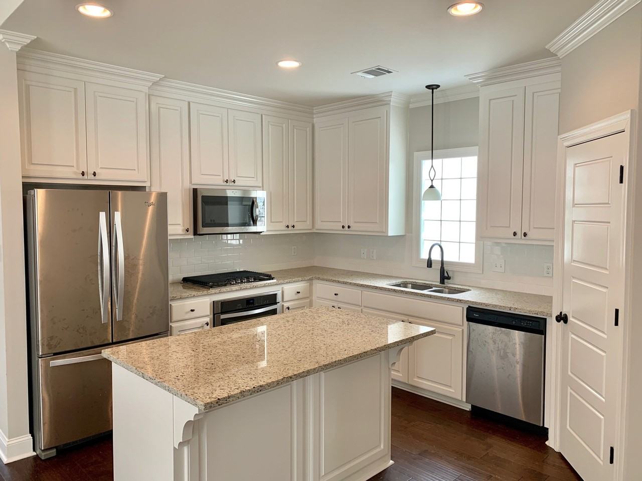 14012 Wetherly Dr - Photo 2 of 18