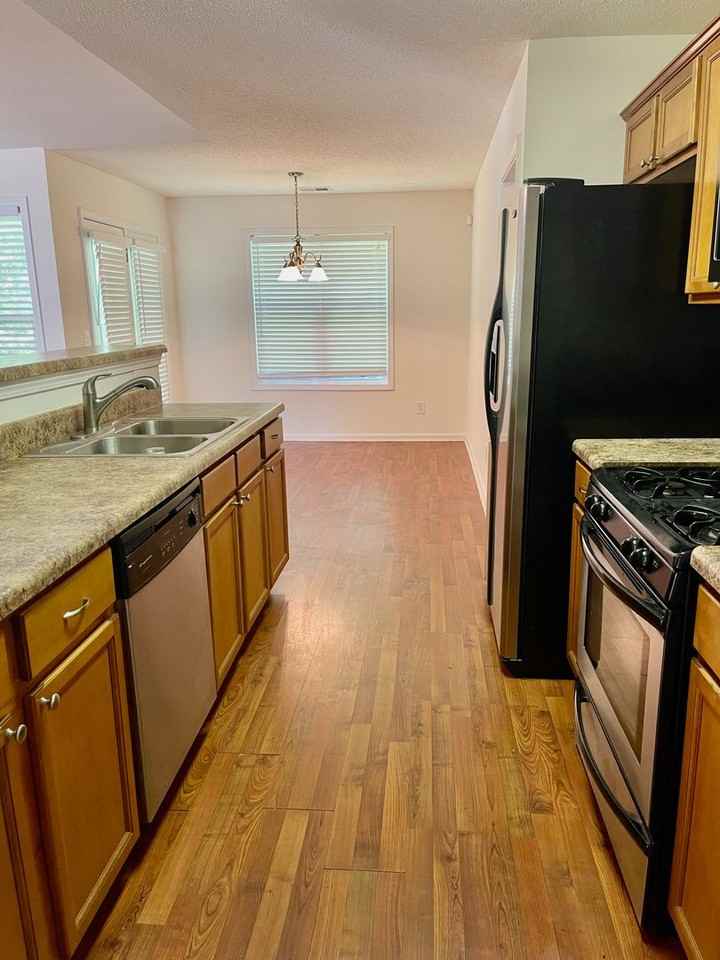 114 Mount Comet Ct - Photo 7 of 22