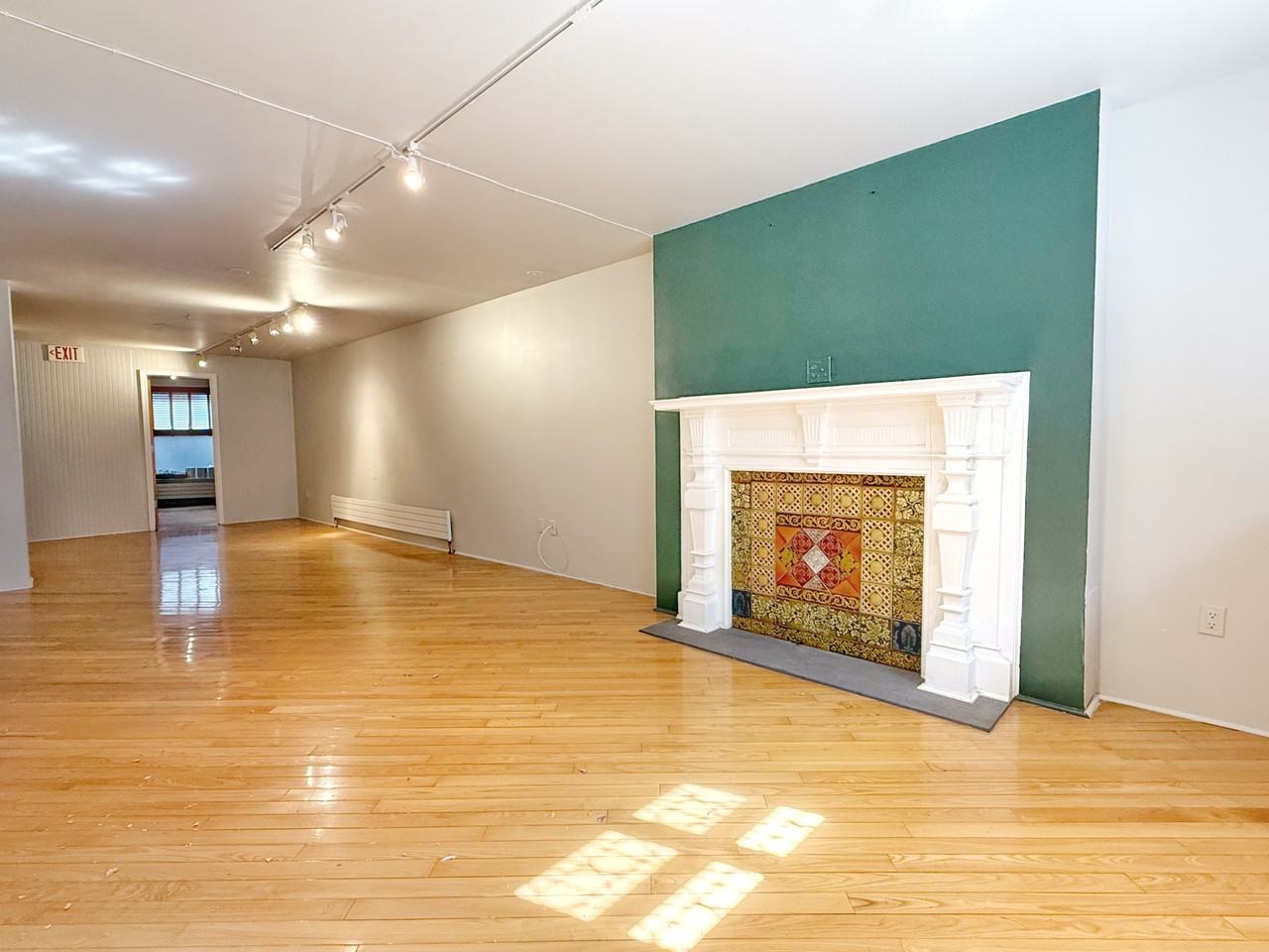 1213 Locust St #E - Photo 7 of 27