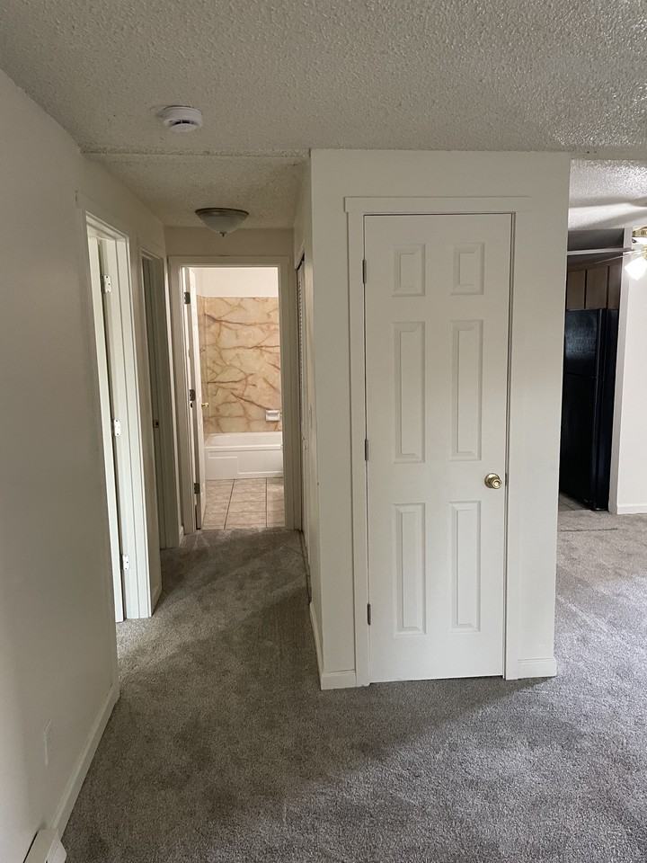 12150 Sw Spur Ct #A - Photo 3 of 6
