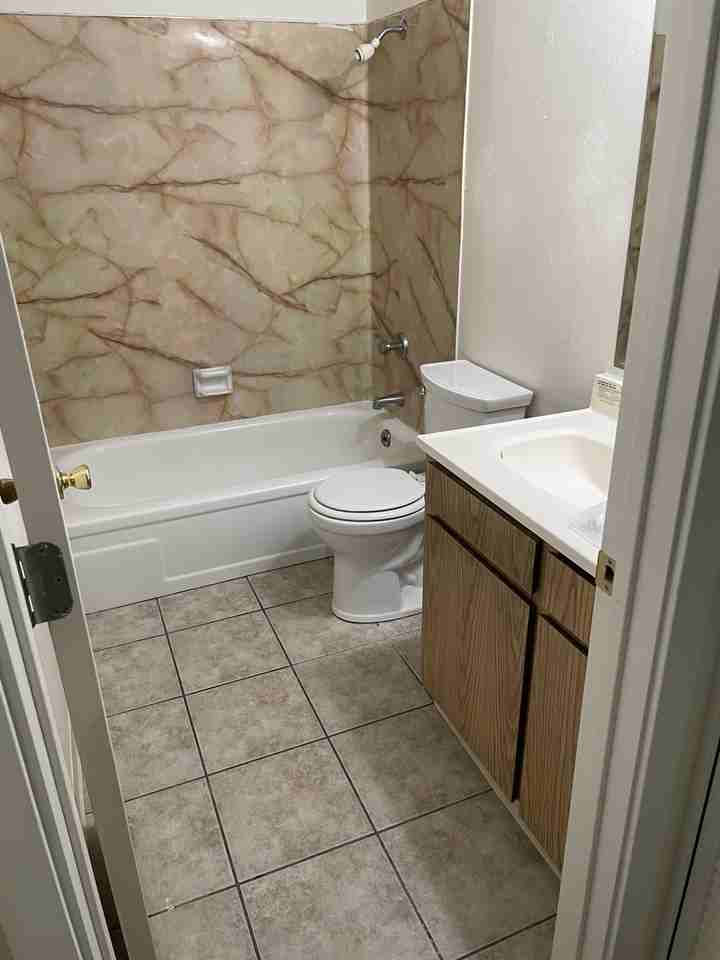 12150 Sw Spur Ct #A - Photo 4 of 6