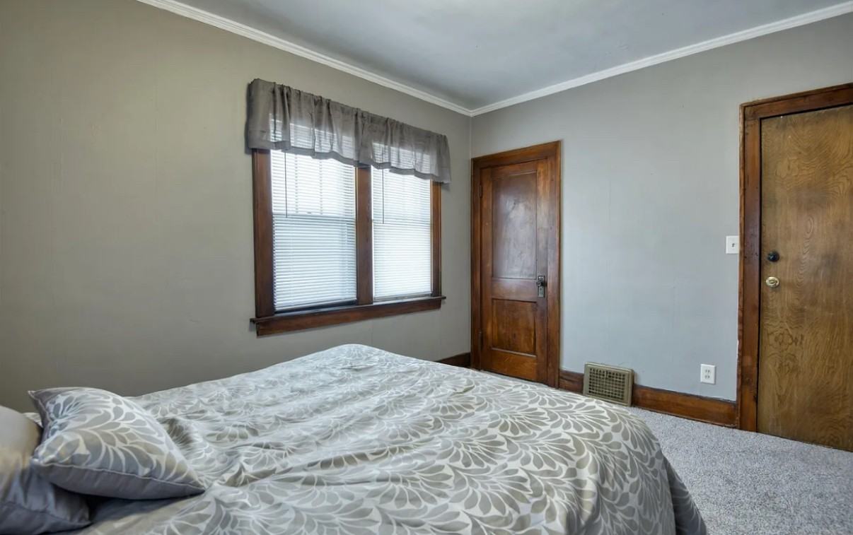 7004 N 24th St #NA - Photo 6 of 21