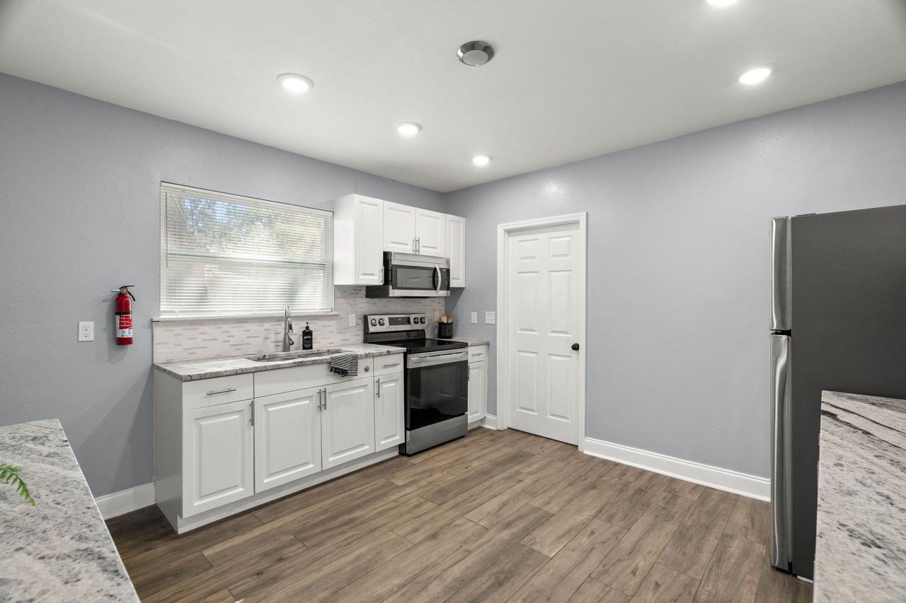 14th St S - Photo 3 of 9