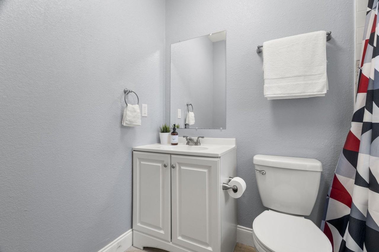 14th St S - Photo 4 of 9