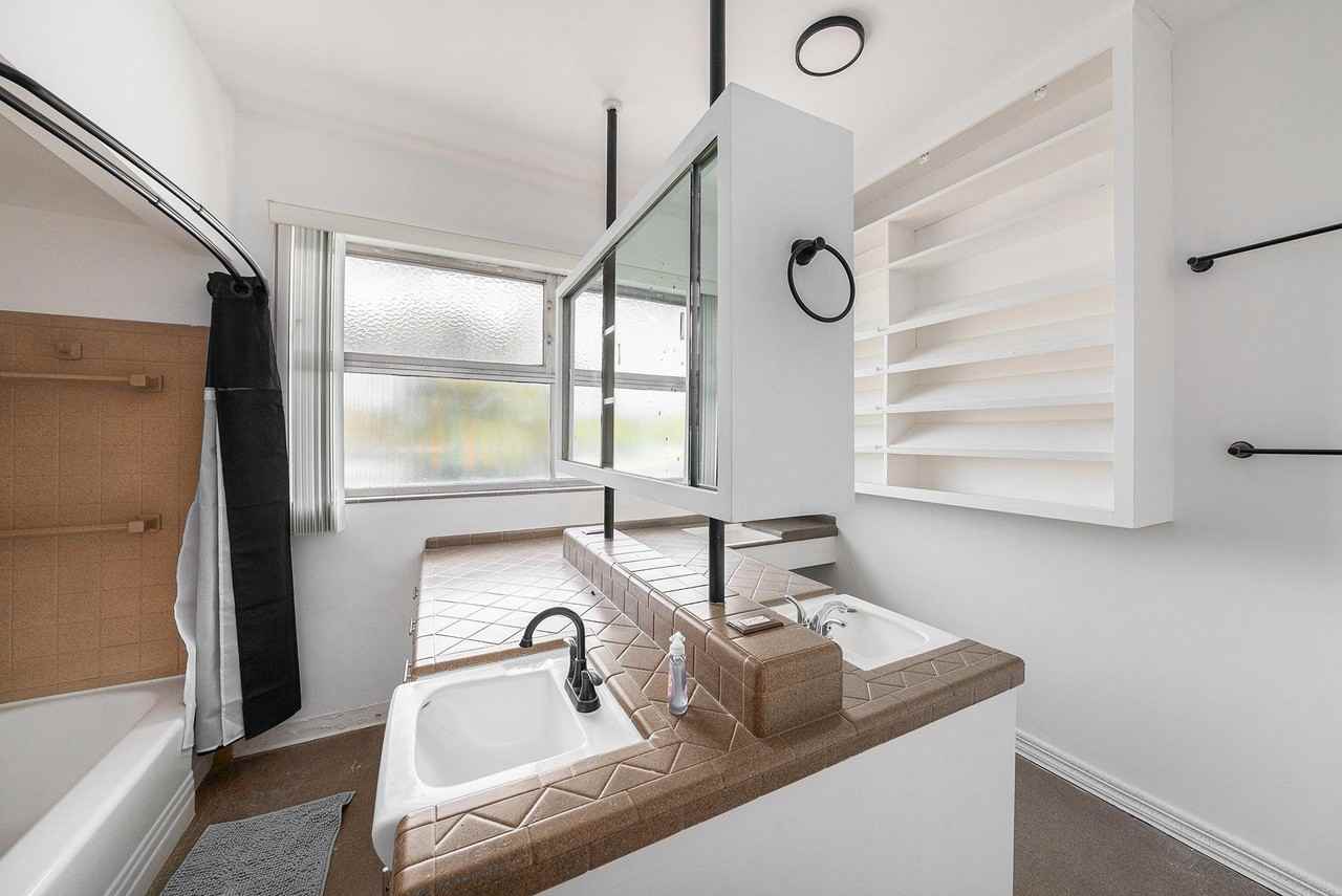 N 36th St - Photo 6 of 9