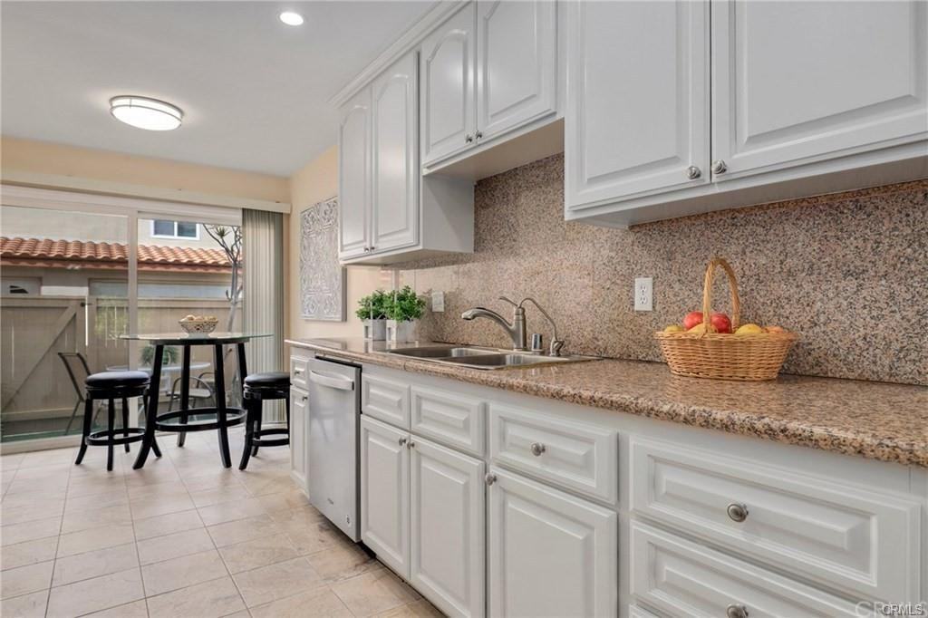 3428 Del Amo Blvd - Photo 3 of 8