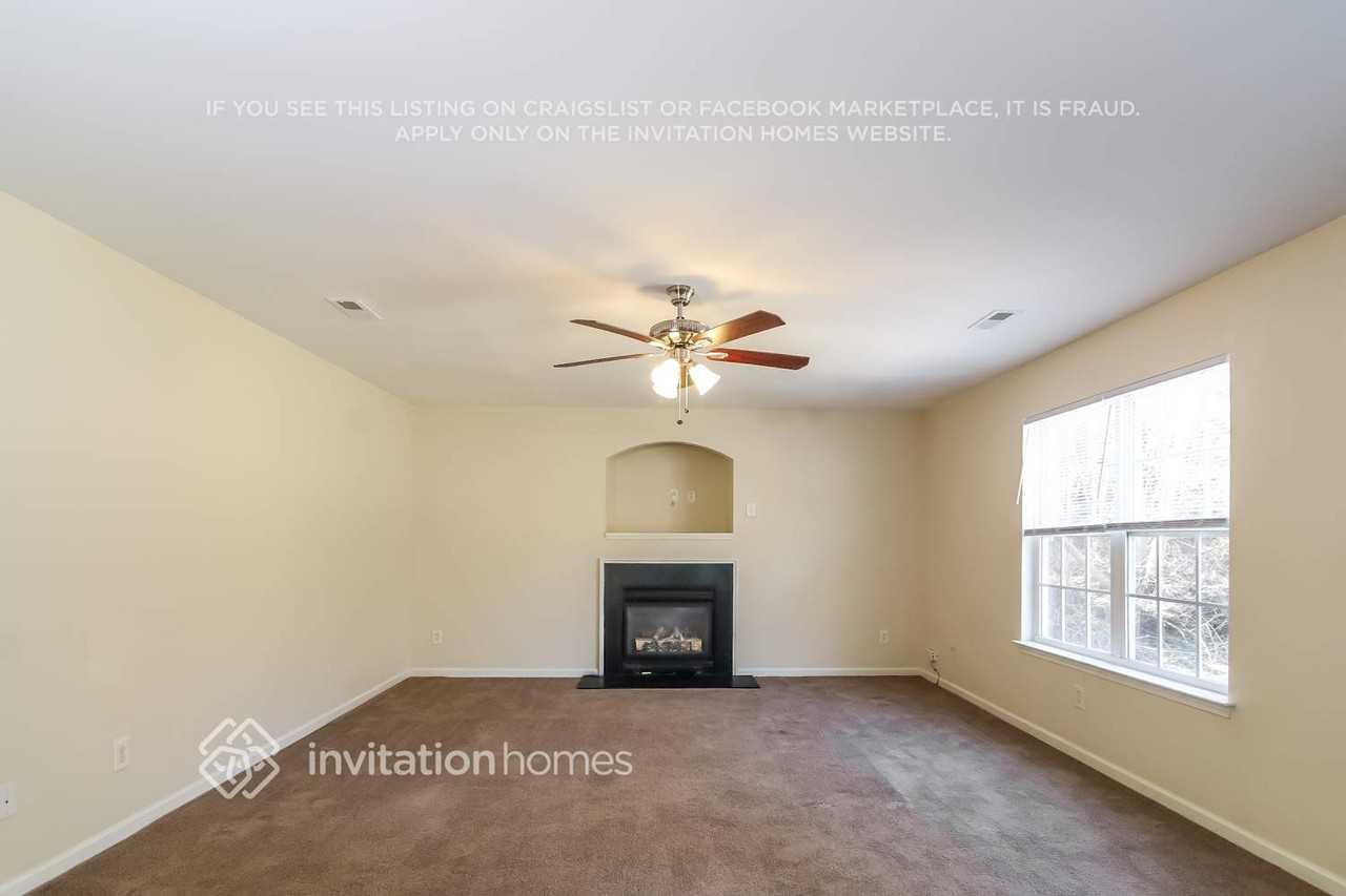 105 Arbridge Ct - Photo 5 of 15