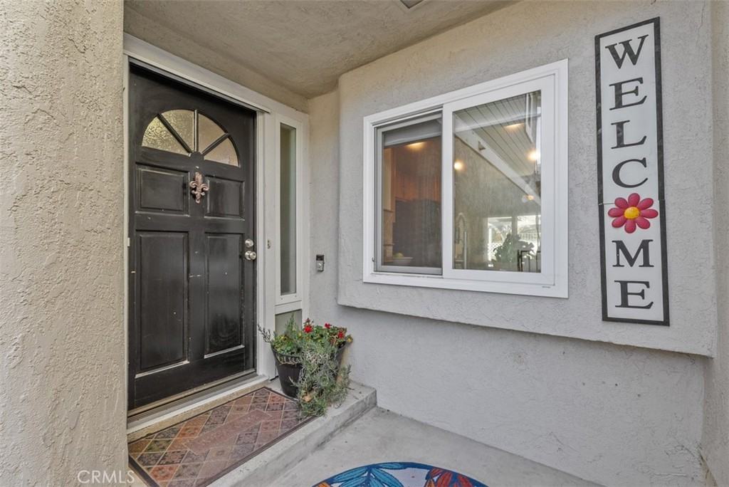 22057 Newbridge Dr Unit 5 - Photo 2 of 19