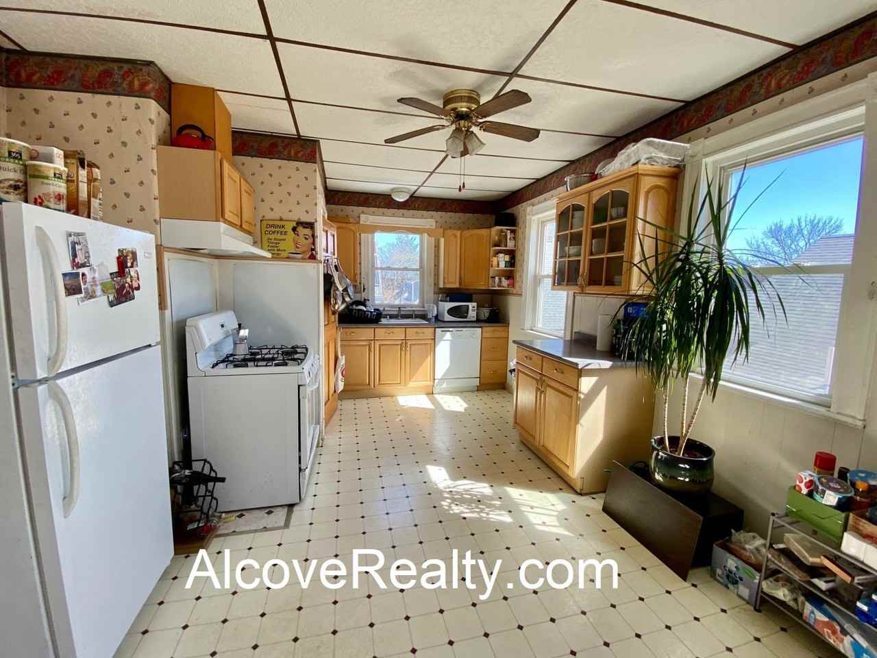 95 Belmont Street #2 - Photo 4 of 13