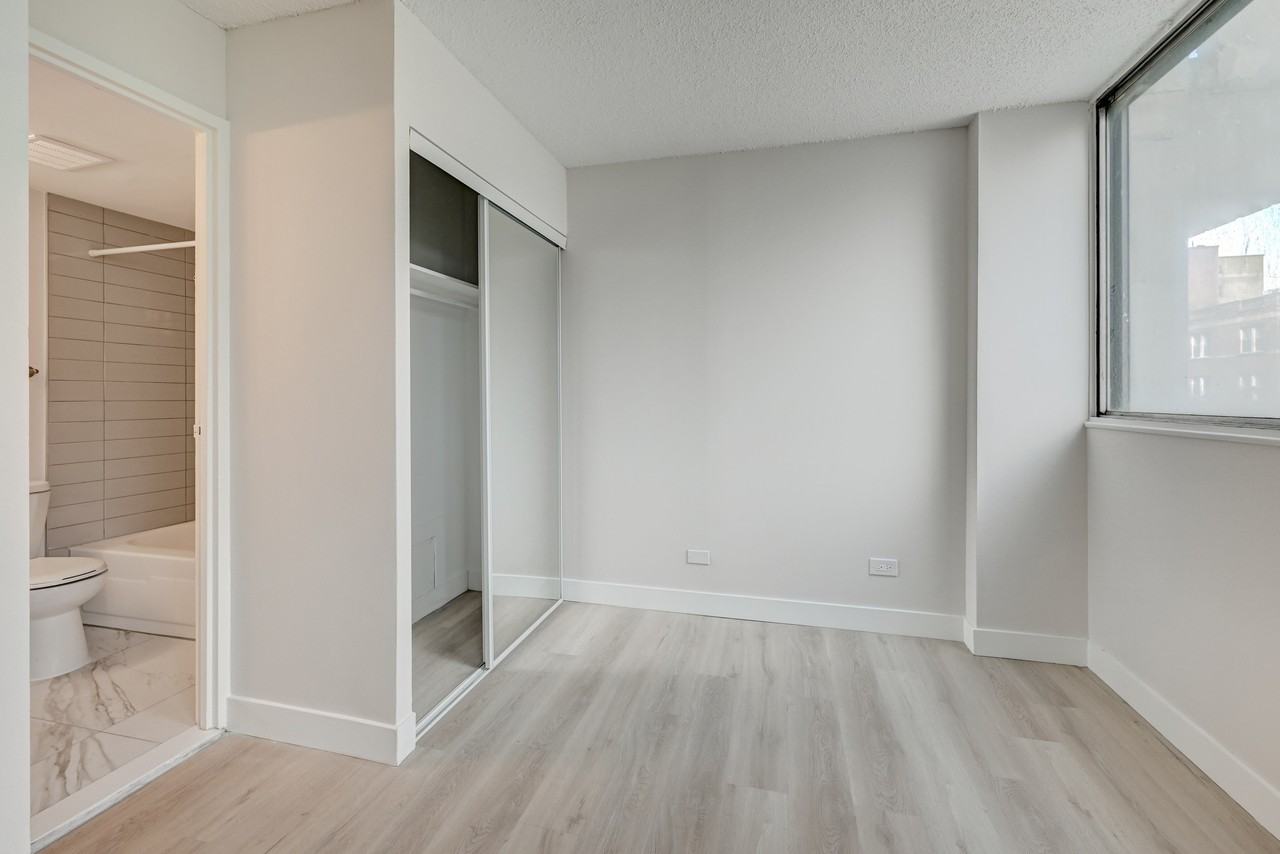 Le Vanguard - Photo 4 of 50