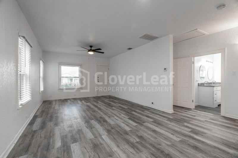 112 Hermine Blvd - Photo 3 of 32