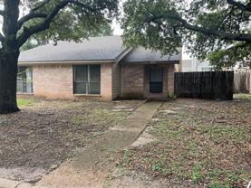 2528 Hickory Dr - Photo 1 of 1