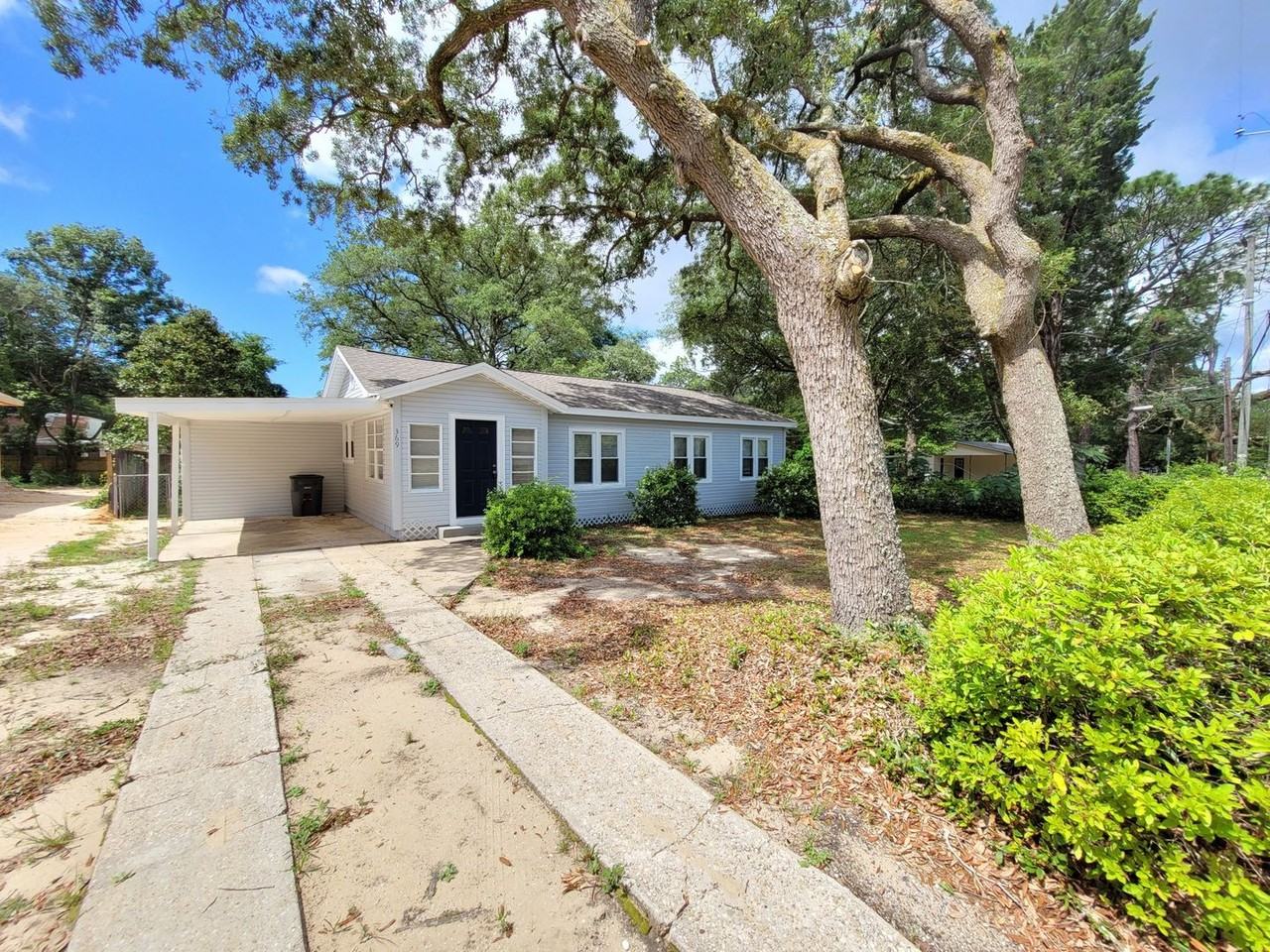 369 Lincoln Ave - Photo 4 of 24