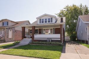featured image of 7703 Essen Ave