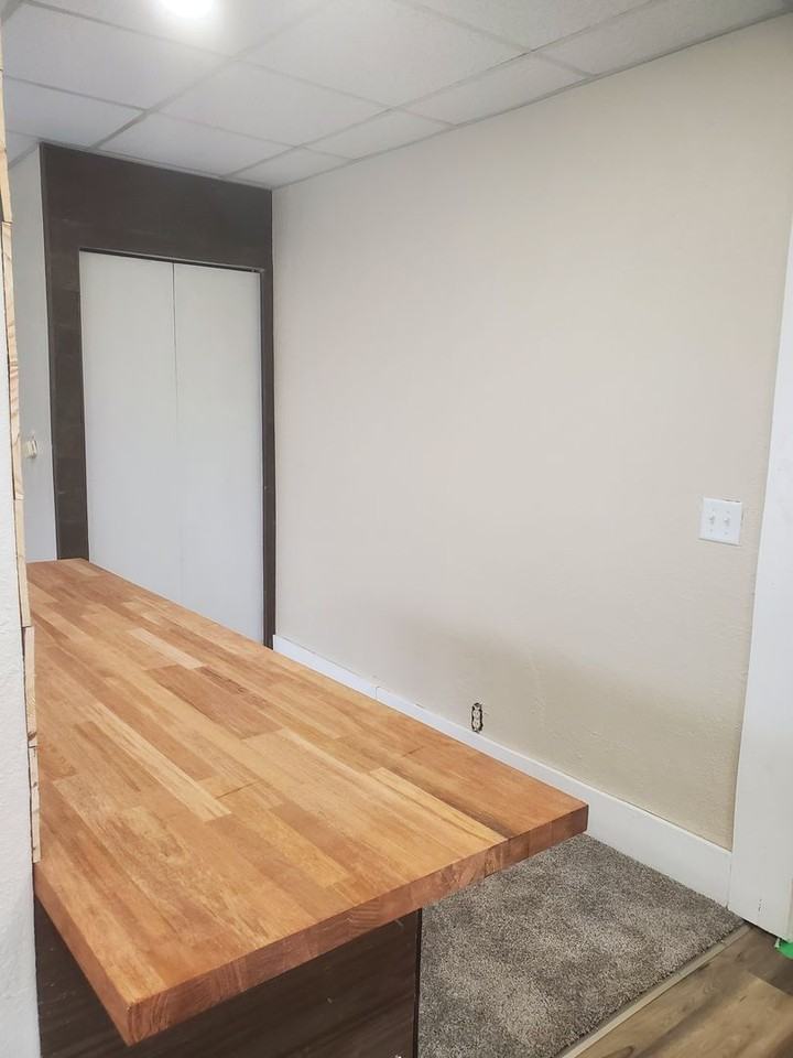 417 Wilson St - Photo 2 of 14