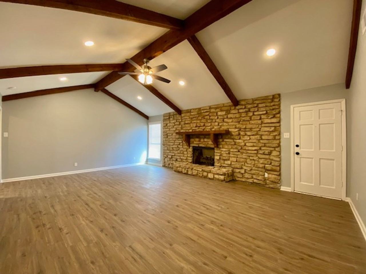 319 Breitling Rd - Photo 2 of 16