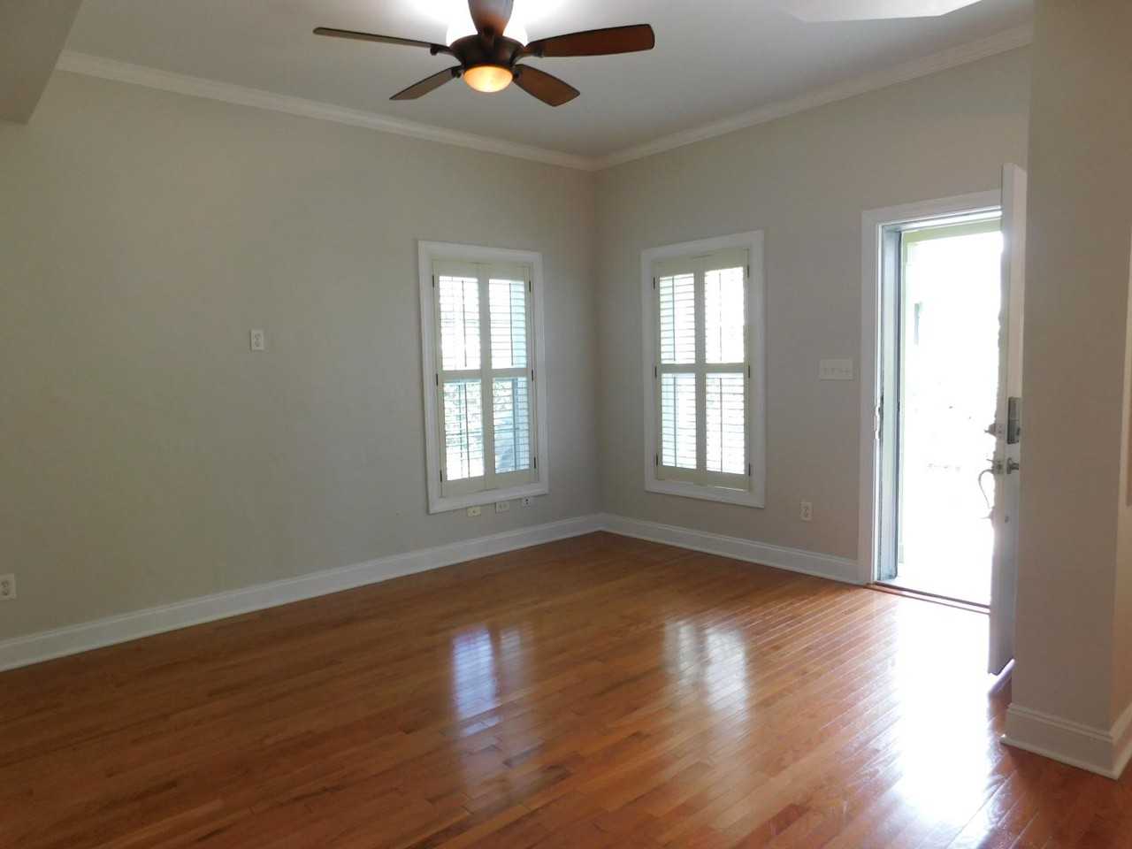 23 Hillside Ave - Photo 5 of 20