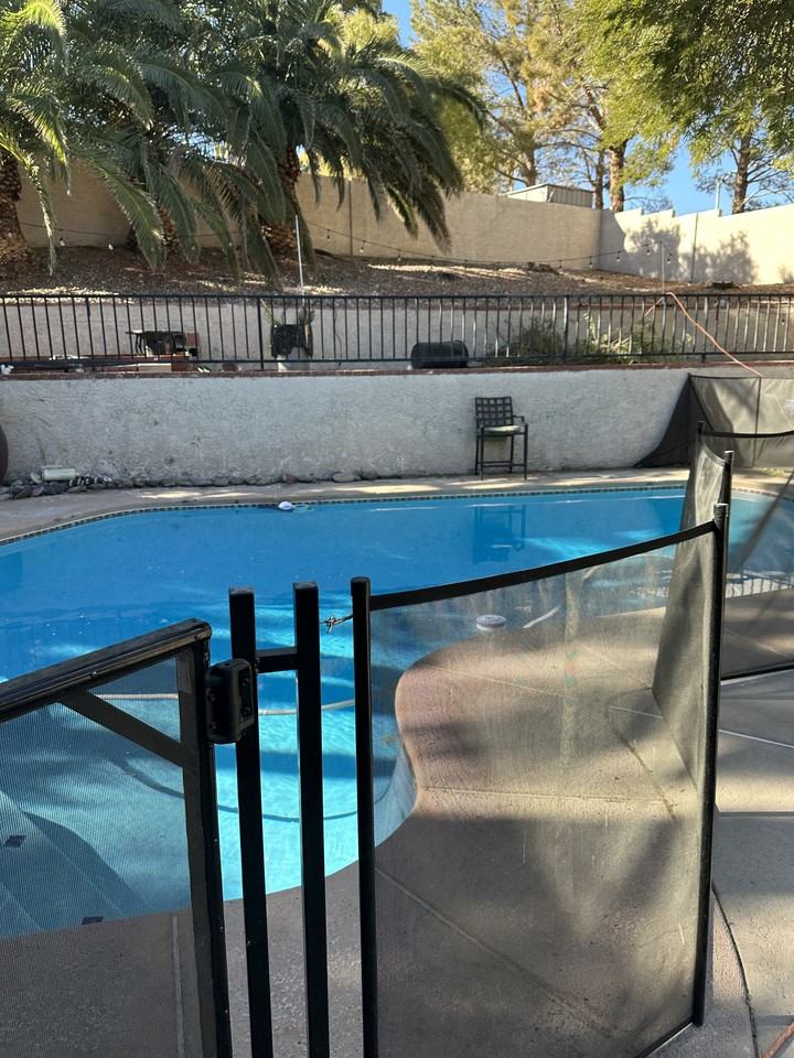 543 Baldridge Dr #NA - Photo 2 of 16