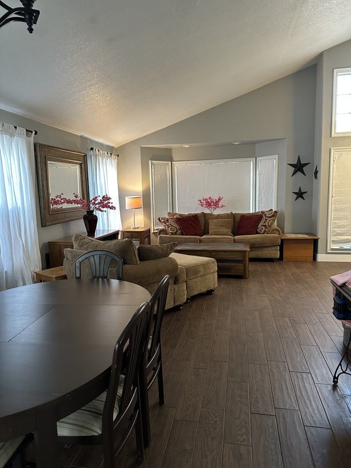 543 Baldridge Dr #NA - Photo 7 of 16