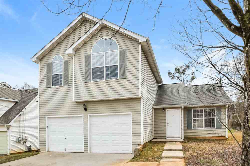 3554 Waldrop Rd - Photo 4 of 17