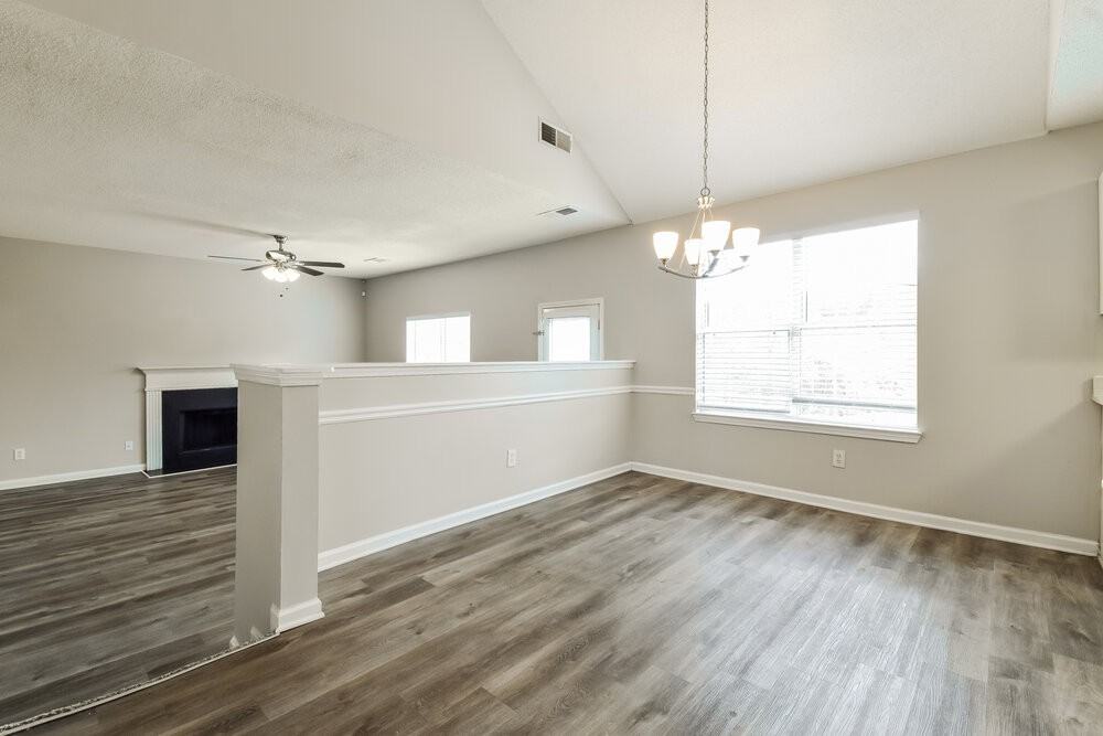 3554 Waldrop Rd - Photo 7 of 17