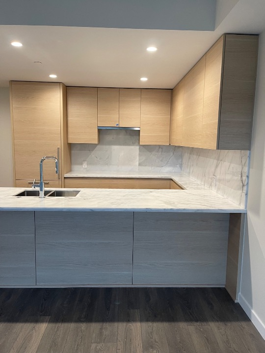 305 Morrissey Road - Photo 4 of 21