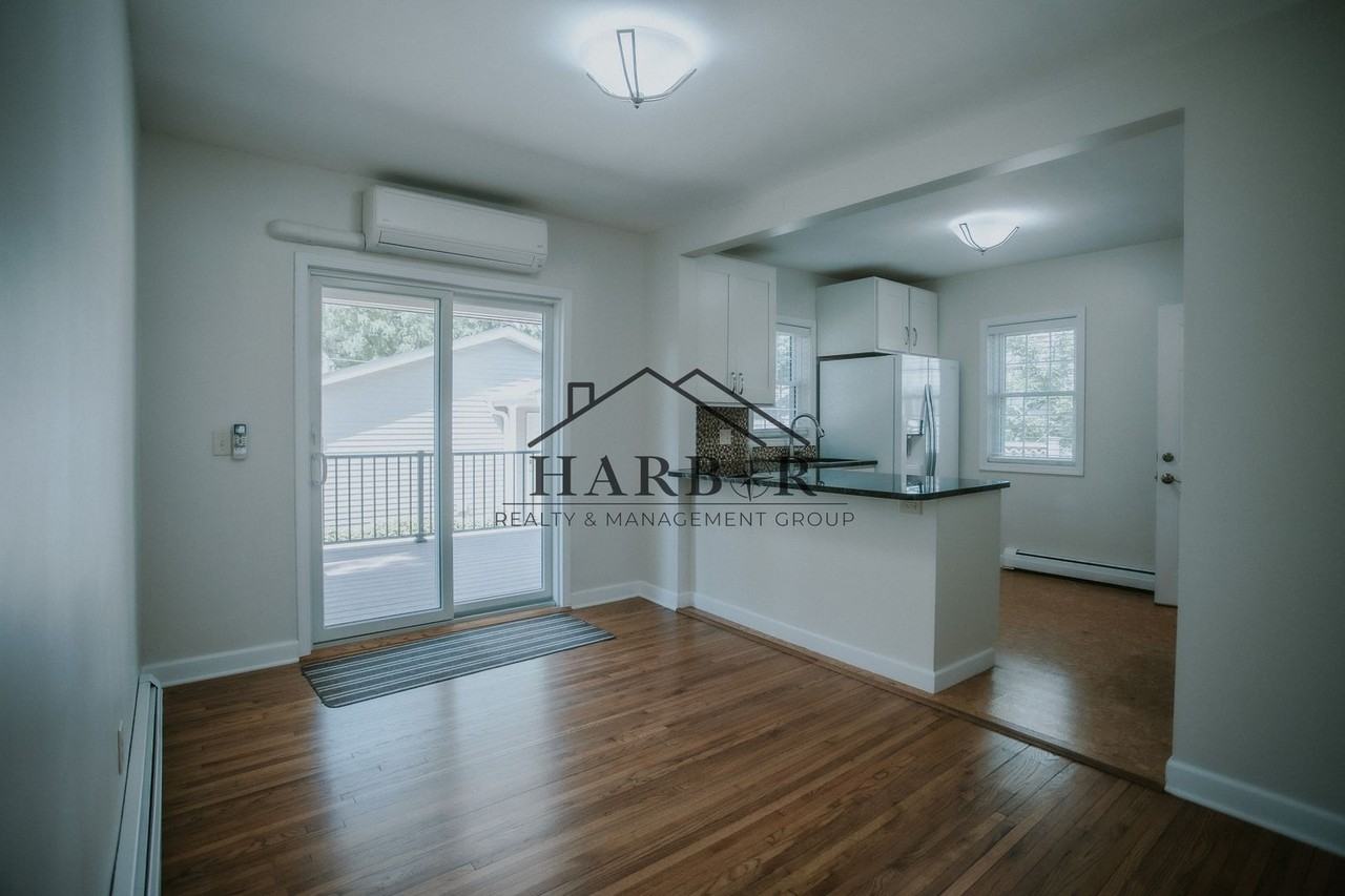 608 6th Ave Sw - Photo 7 of 17