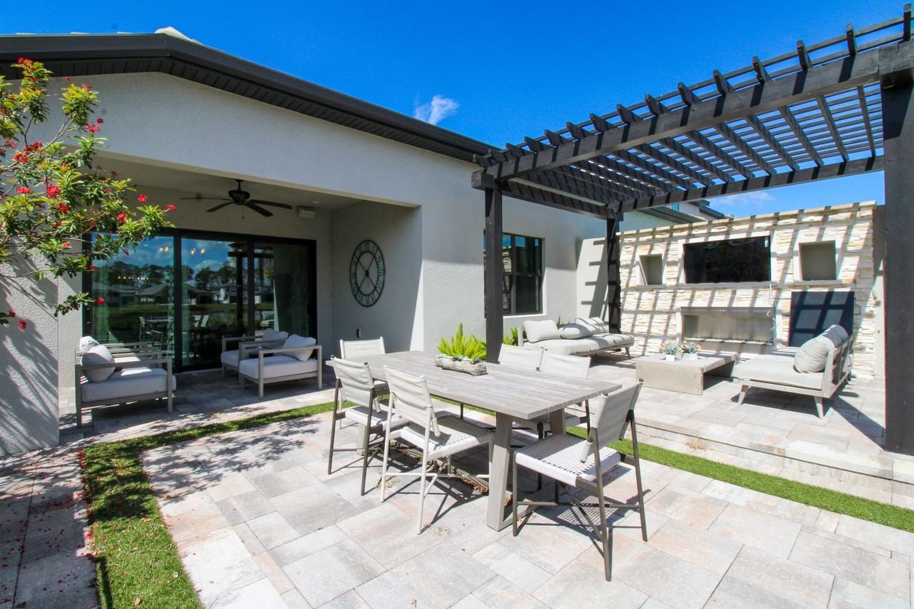 14723 Kingfisher Loop - Photo 7 of 40