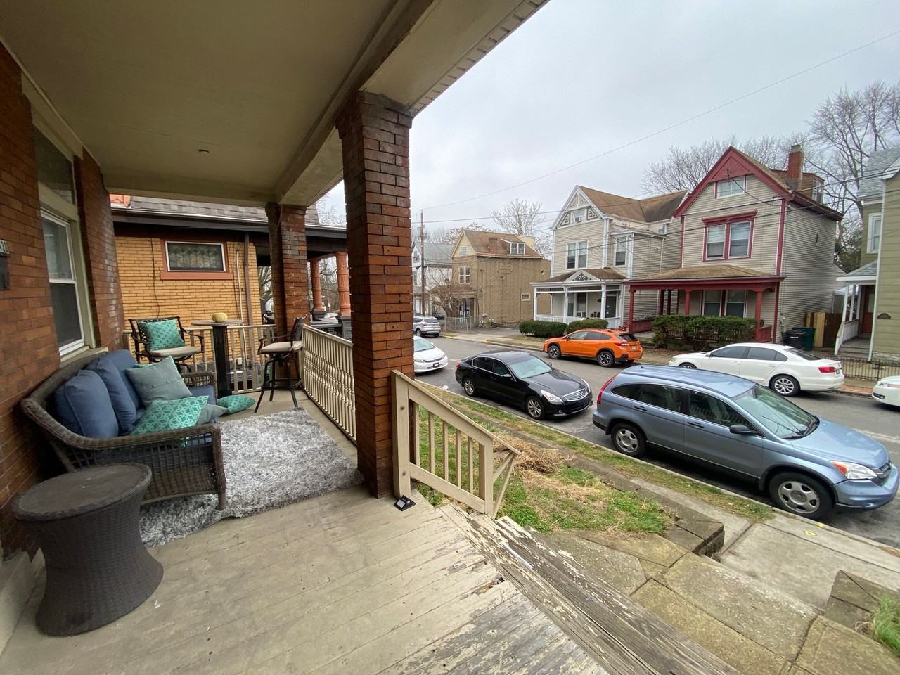 430 Southview Ave - Photo 3 of 20