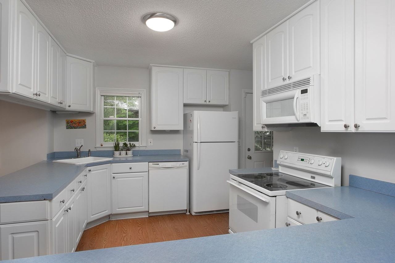 2741 Old Sugar Rd - Photo 5 of 20