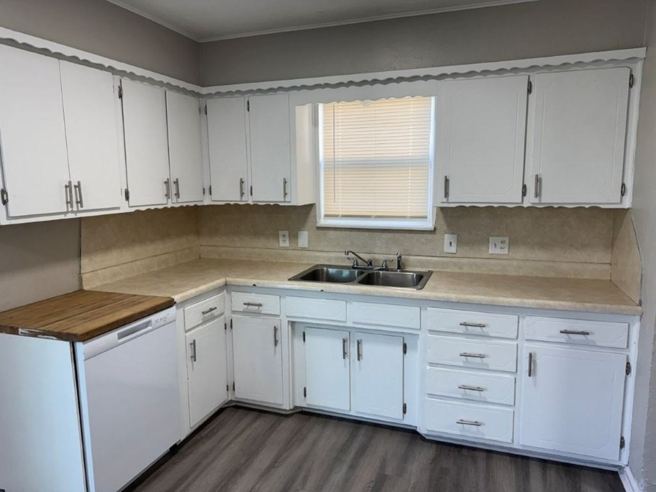 1933 Rulane Dr - Photo 5 of 18