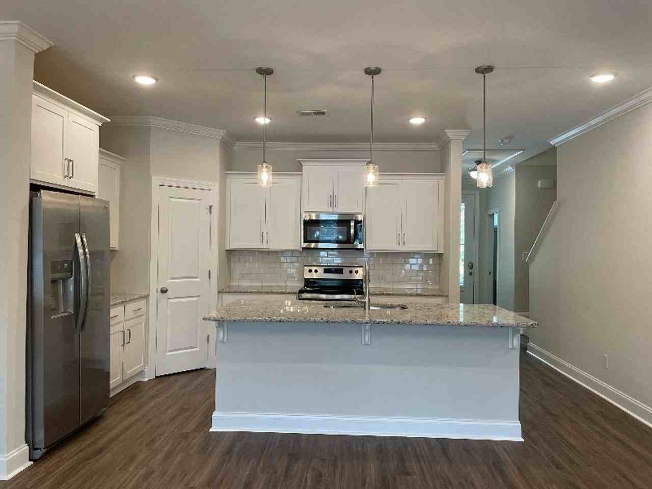 12 Marlowe Way - Photo 2 of 18