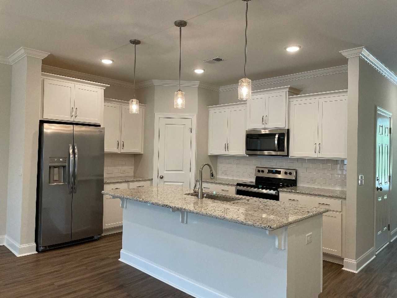 12 Marlowe Way - Photo 3 of 18