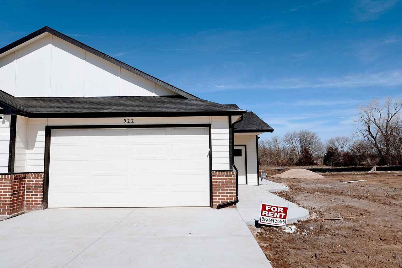 522 522 E Briarbrook Lane - Photo 2 of 31